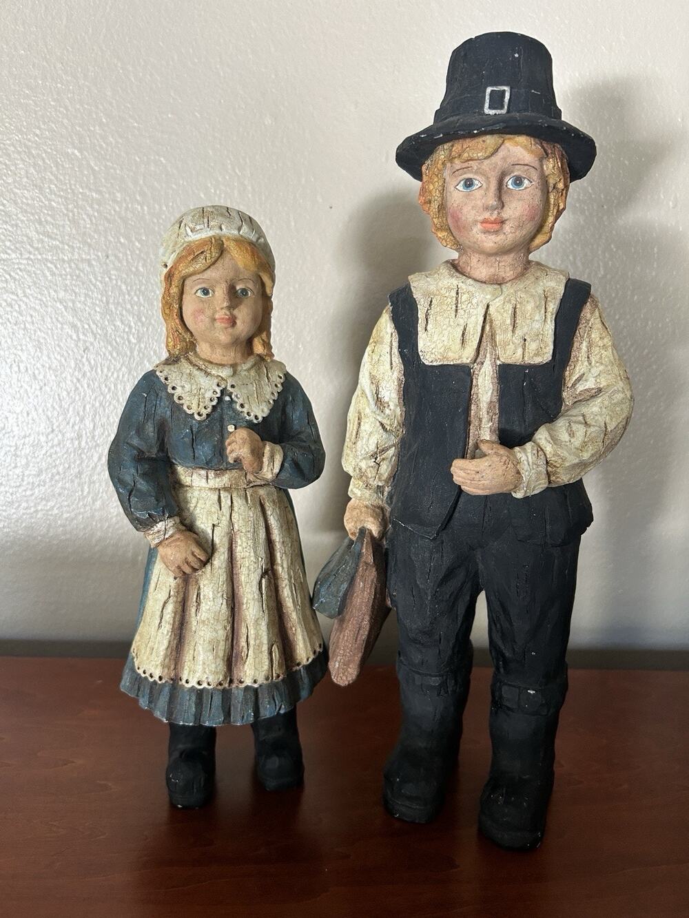 2 Piece Kids Costco Hand Painted Pilgrim Family Thanksgiving Figures 14”/11”